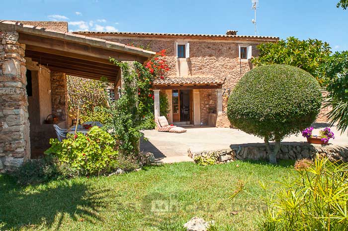 Casa de campo para vacaciones con piscina