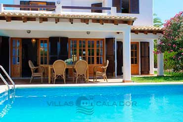 Casa vacacional en Mallorca - Estilo Ibiza