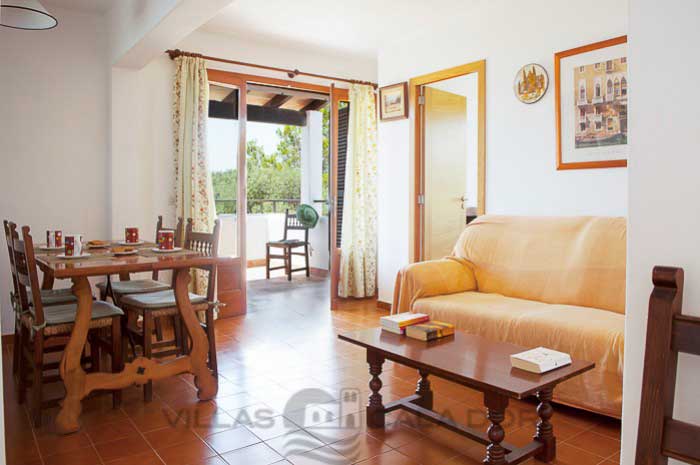 Holiday villa with pool for 10 people - Villas Cala Dor