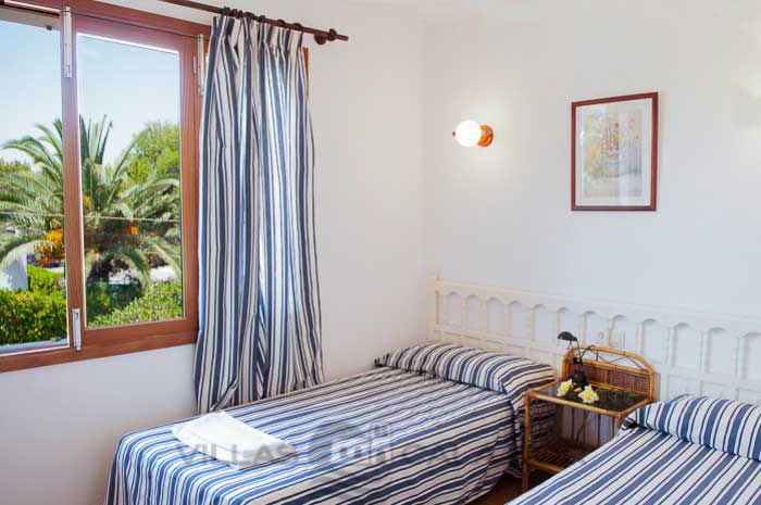 Holiday villa with pool for 10 people - Villas Cala Dor