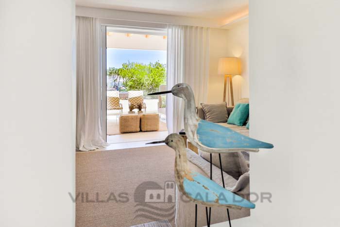 Seafront Holiday Villa Magdala in Cala D'Or, Mallorca