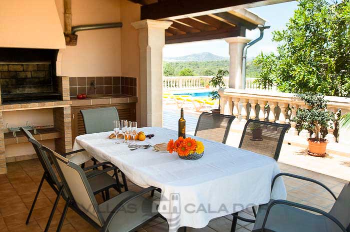 Holiday country house with pool in Majorca