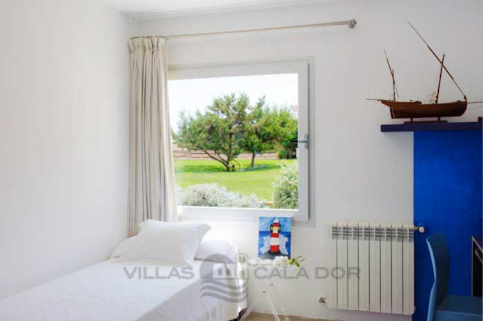 Seafront Holiday villa with private pool Mallorca