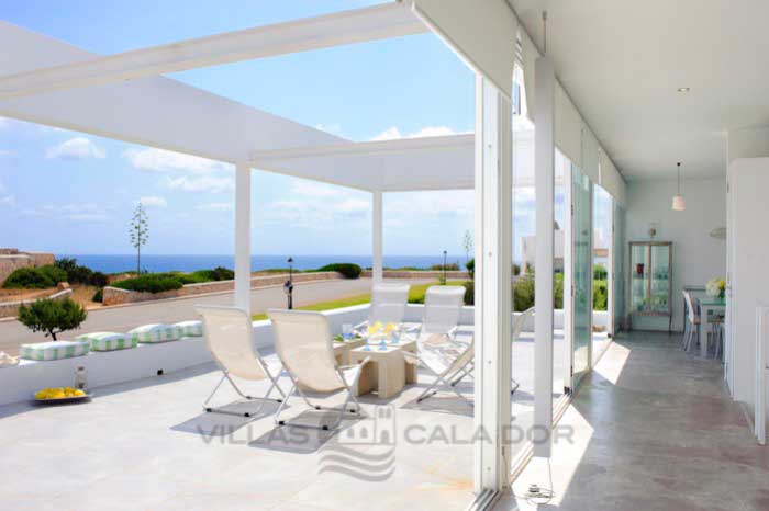 Seafront Holiday villa with private pool Mallorca