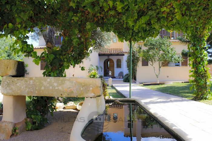 Ferienfinca Garrovers de Shorta, 4 Schlafzimmer in S'Horta, Mallorca