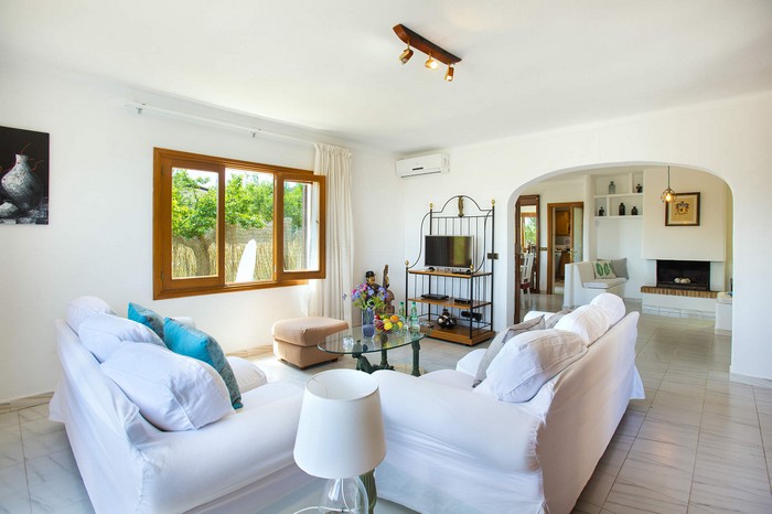 Ferienfinca Garrovers de Shorta, 4 Schlafzimmer in S'Horta, Mallorca