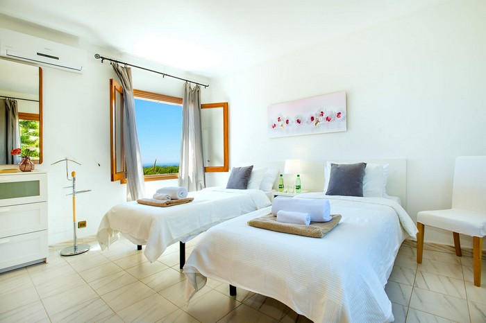 Ferienfinca Garrovers de Shorta, 4 Schlafzimmer in S'Horta, Mallorca