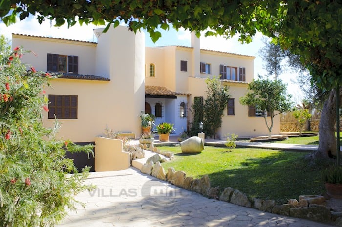 Ferienfinca Garrovers de Shorta, 4 Schlafzimmer in S'Horta, Mallorca