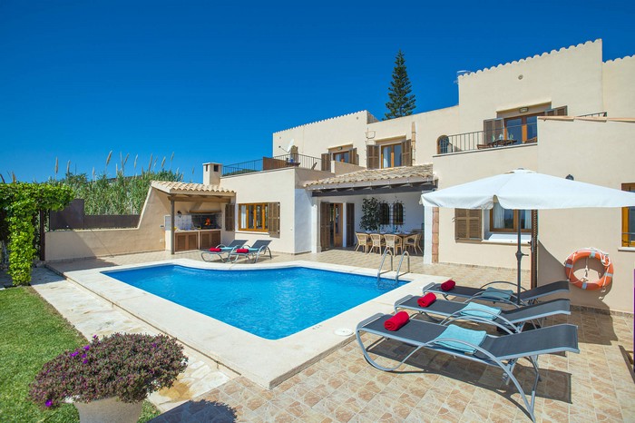 Ferienfinca Garrovers de Shorta, 4 Schlafzimmer in S'Horta, Mallorca