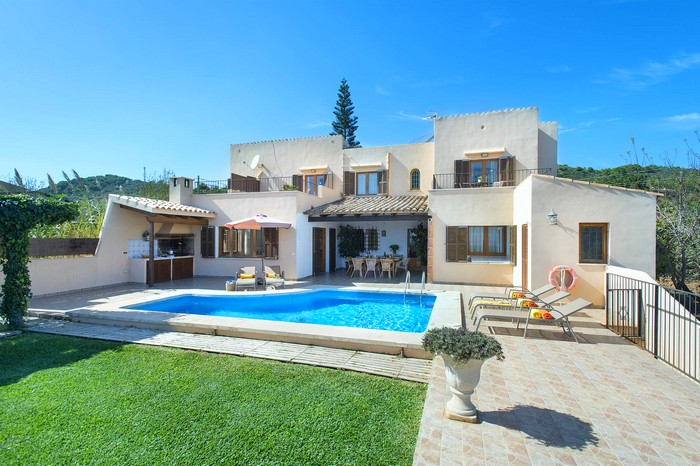 Ferienfinca Garrovers de Shorta, 4 Schlafzimmer in S'Horta, Mallorca