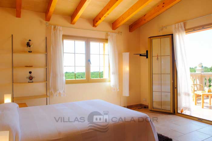 Cullera - Rent a Villa in Majorca with pool 