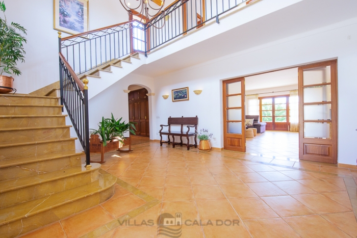 Country house to rent in Majorca with 4 bedrooms