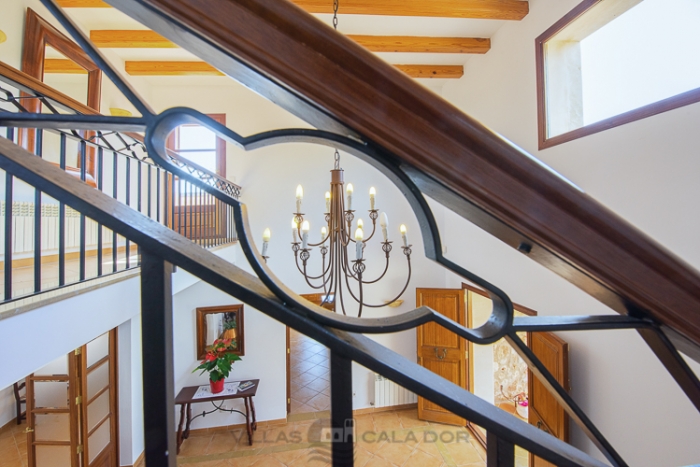 Country house to rent in Majorca with 4 bedrooms