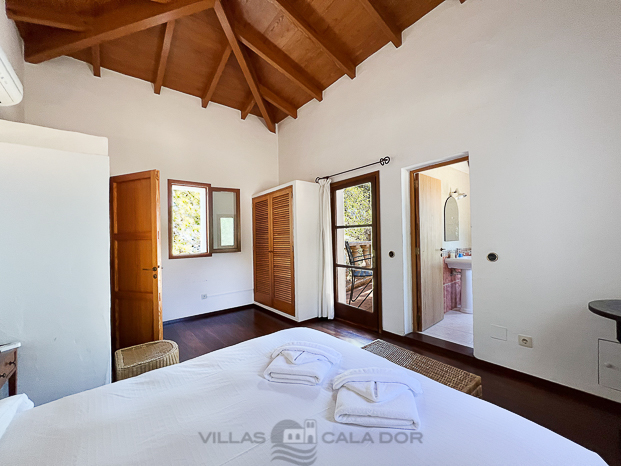 Country house Binifarda Dor, 5  bedrooms , 9 people, Felanitx, Mallorca