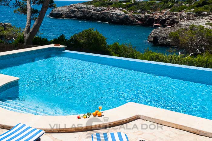 Villa Egos 9 Direkt am Meer Ferienhaus Mallorca