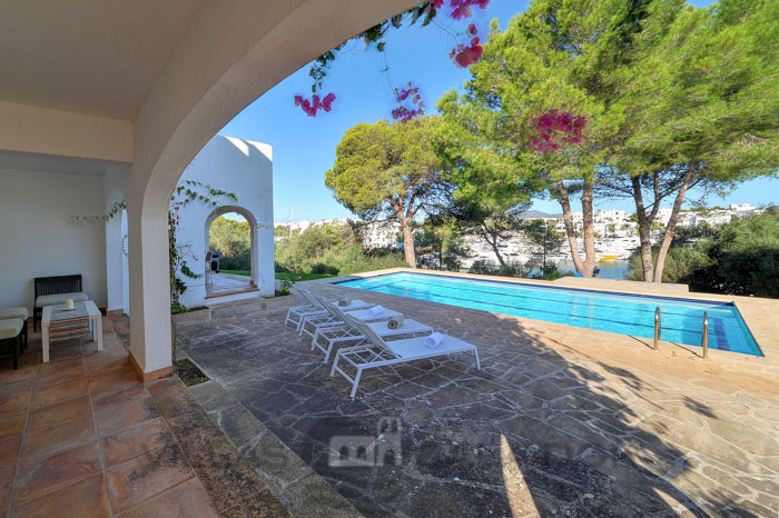 Villa con piscina en Mallorca en alquiler vacacional