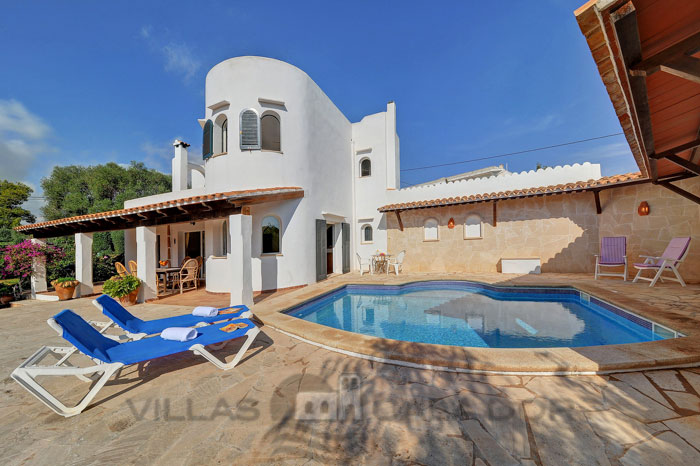 Ferienvilla mit 3 Schlafzimmern auf Mallorca mit Pool zu vermieten