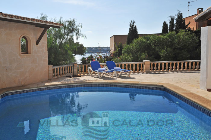 Ferienvilla mit 3 Schlafzimmern auf Mallorca mit Pool zu vermieten