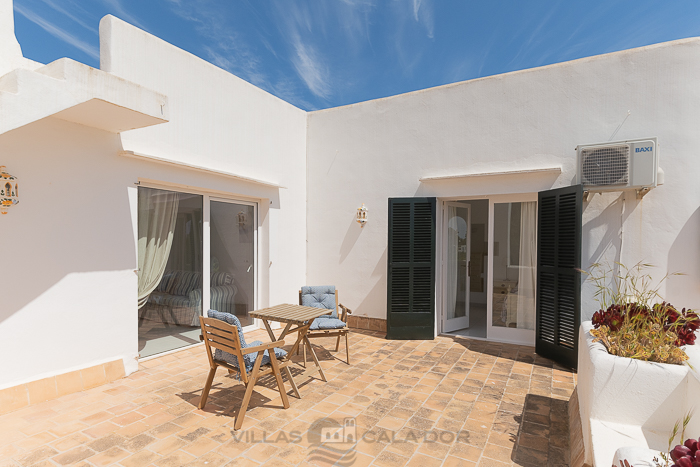 3 bedroom villa for rent in Majorca with pool