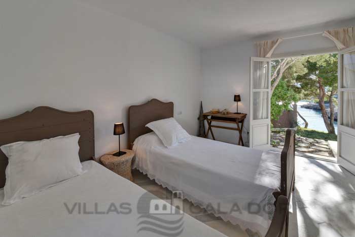 Holiday villa for holidays with direct acces to the sea