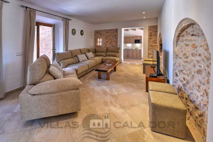 Holiday country house with pool for rent in Mallorca