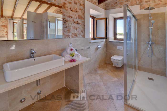 Holiday country house with pool for rent in Mallorca