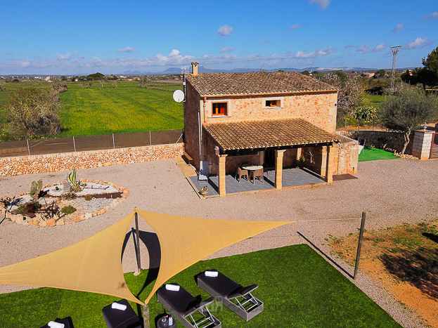 Two bedroom country house to rent in Mallorca