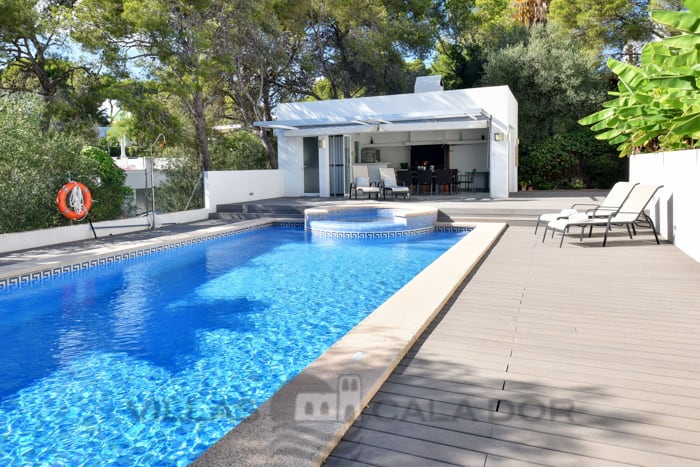 Arran de Mar -Holiday villa with direct access to the beach Majorca