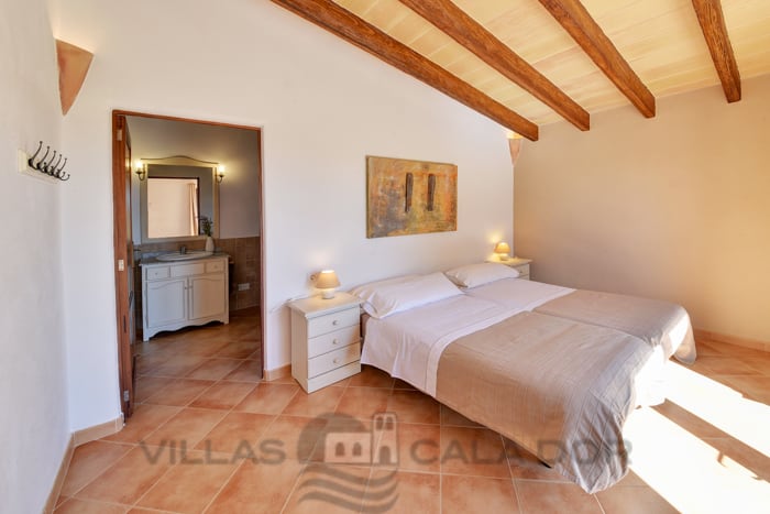 Country house Serral to rent mallorca 3 bedrooms