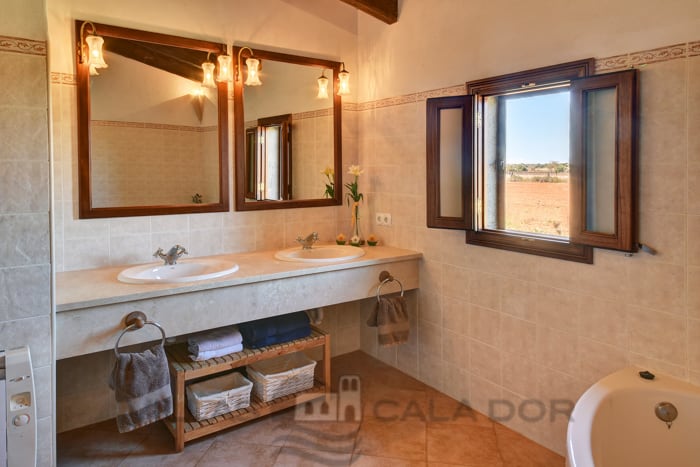 Country house Serral to rent mallorca 3 bedrooms