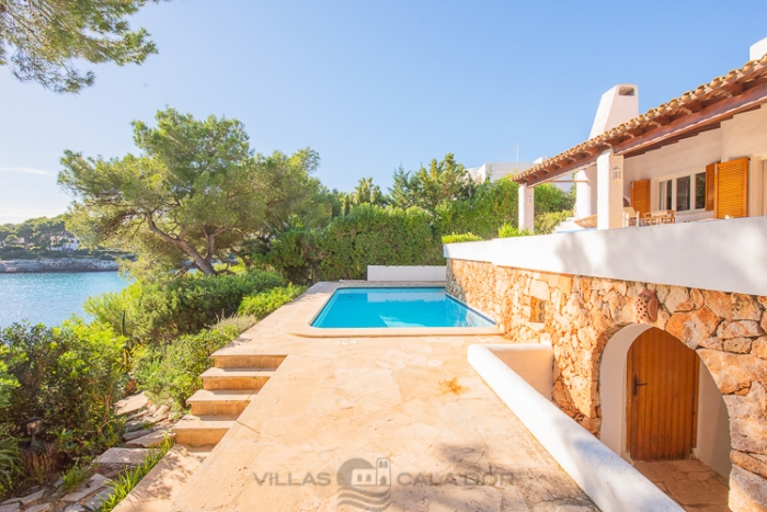 Casa Bonaire-primera línea mar para alquilar Cala D'Or Mallorca, 