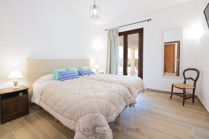 Country house Bona Vista to rent in Felanitx, mallorca  bedrooms