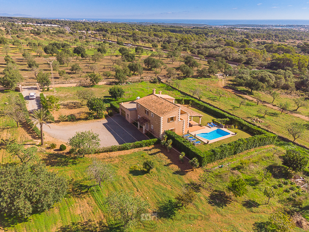 Casa de campo Roca Blanca para alquilar en Mallorca 4 dormitorios