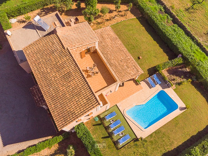 Country house Roca Blanca to rent mallorca 4 bedrooms