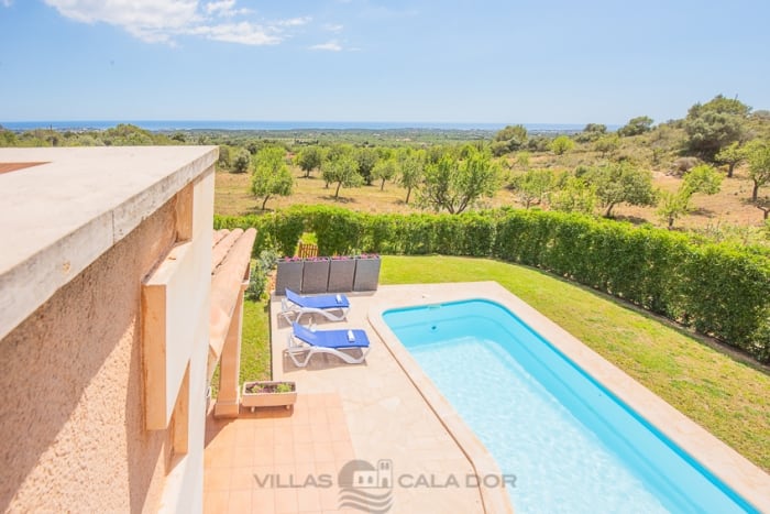 Country house Roca Blanca to rent mallorca 4 bedrooms