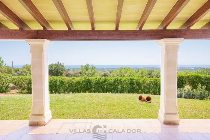 Casa de campo Roca Blanca para alquilar en Mallorca 4 dormitorios