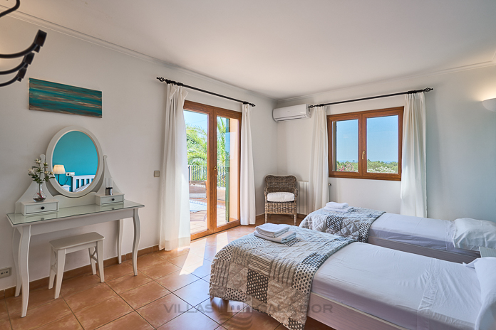 Finca Miralu zu mieten in Cala Dor, Mallorca 5 Schlafzimmer