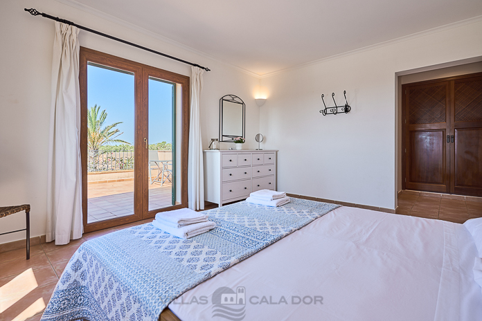 Finca Miralu zu mieten in Cala Dor, Mallorca 5 Schlafzimmer