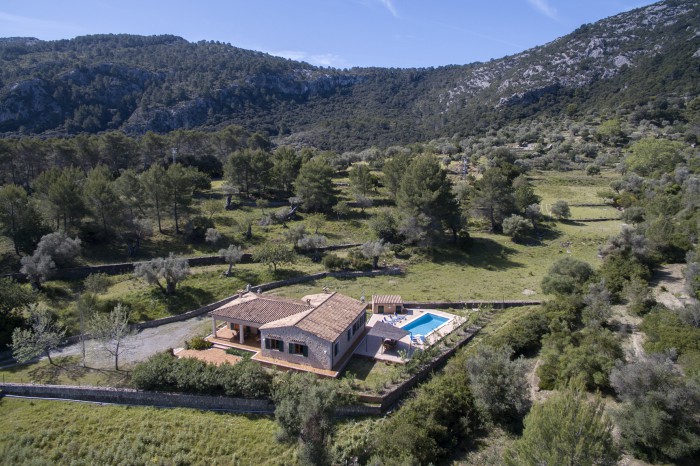 Country house Bosch to rent mallorca 3 bedrooms
