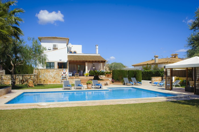 Rico. 4 Schlafzimmer Ferienvilla in Porto Colom, Mallorca