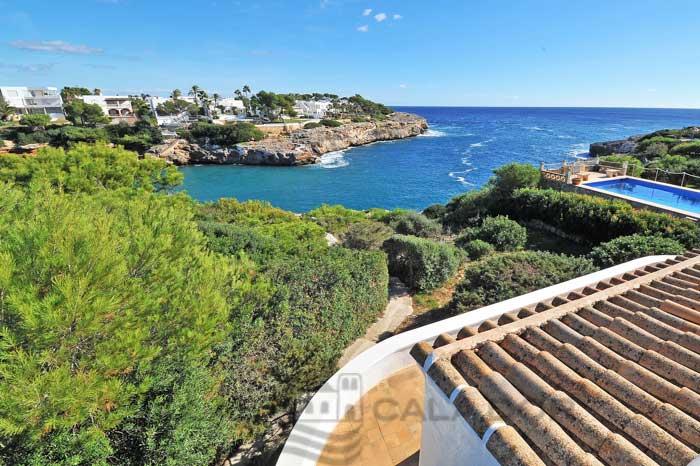 Seafront holiday villa for rent. Majorca