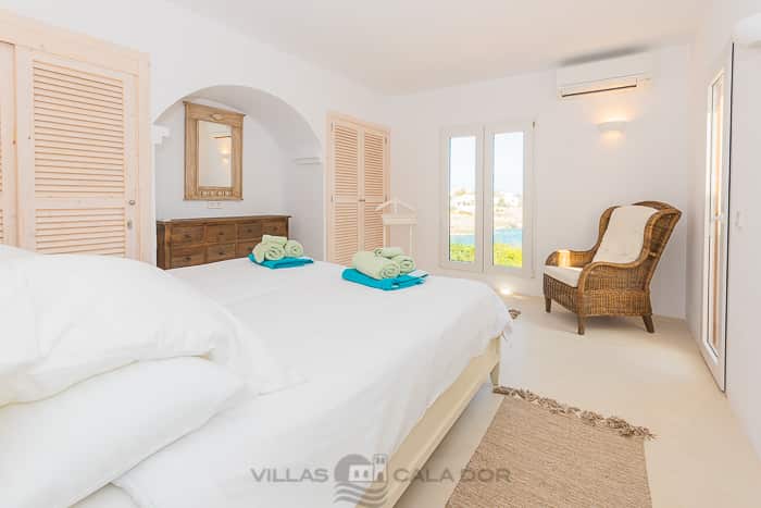 Villa Felice - Ferienhaus direkt am Meer mit Pool Mallorca