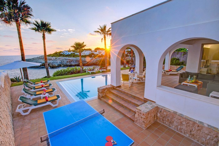 Villa Mar Oberta-Ferienhaus direkt am Meer mit Pool