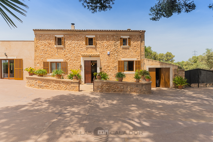 Country house Angoixes, 5  bedrooms , Santanyi, Mallorca