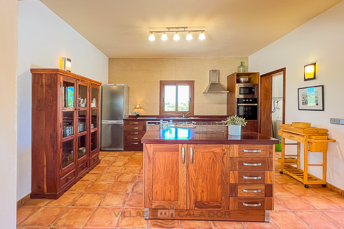 Country house Poas,  4 bedrooms ,Es Llombards,  Mallorca