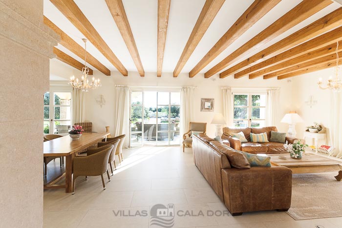 Country house Paulo, 5 bedrooms, Santanyi.  Mallorca