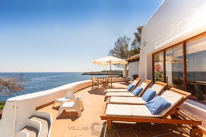 Villa Lorenzo, seafront, 4 bedrooms, Cala D'Or, Mallorca